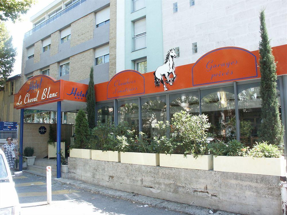 乐切瓦尔布兰克酒店 阿爾勒 外观 照片